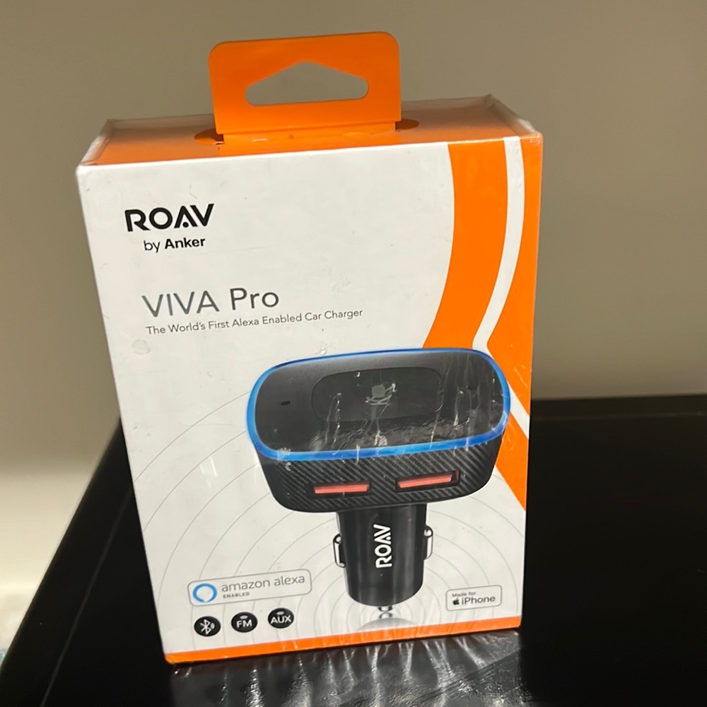 Roach by Anker Viva Pro Alexa enabled Car Charger